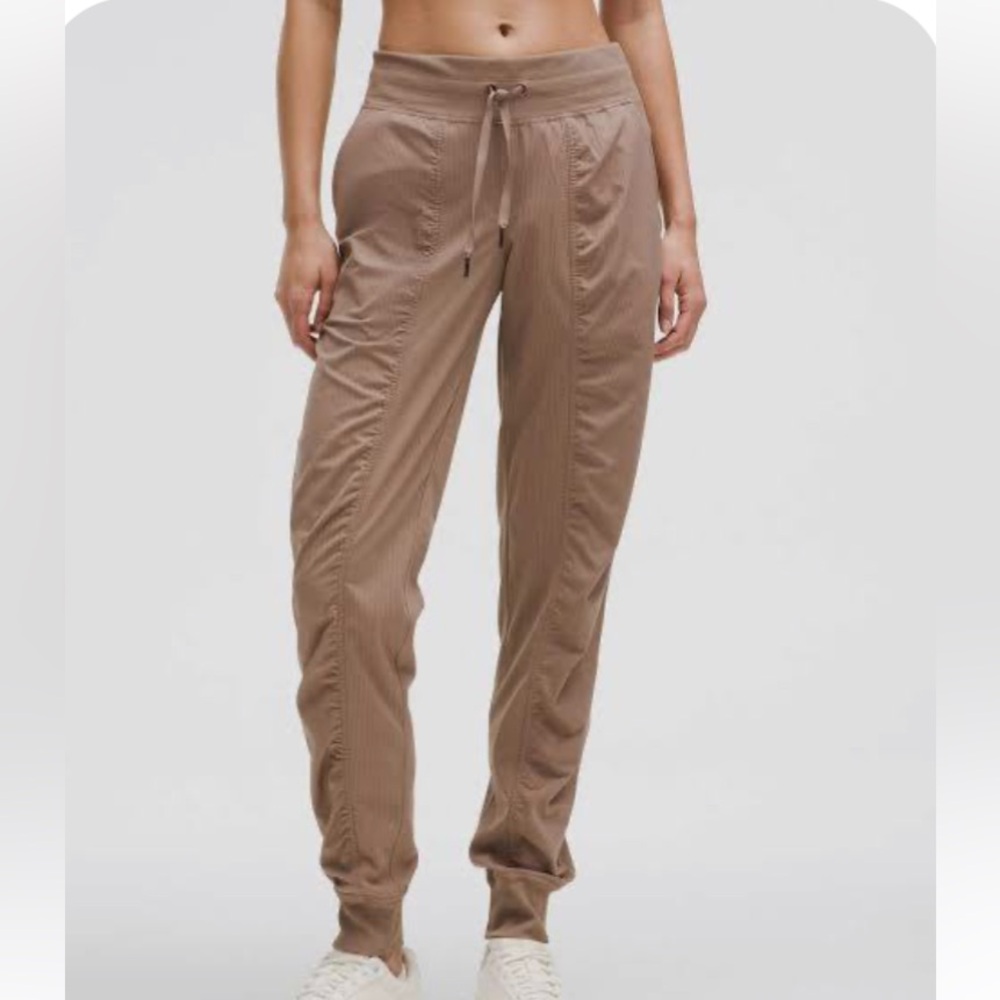 NWOTS Lululemon Dance Studio Mid-Rise Jogger. 4